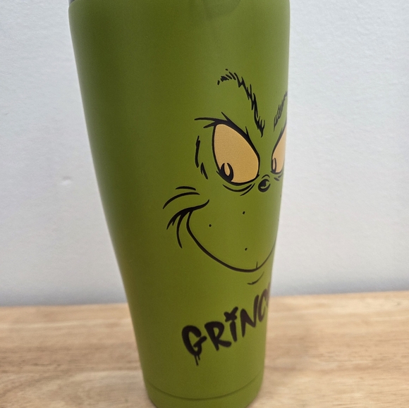 NEW 30 oz THE GRINCH Stainless Steel Tumbler Christmas - Picture 7 of 16
